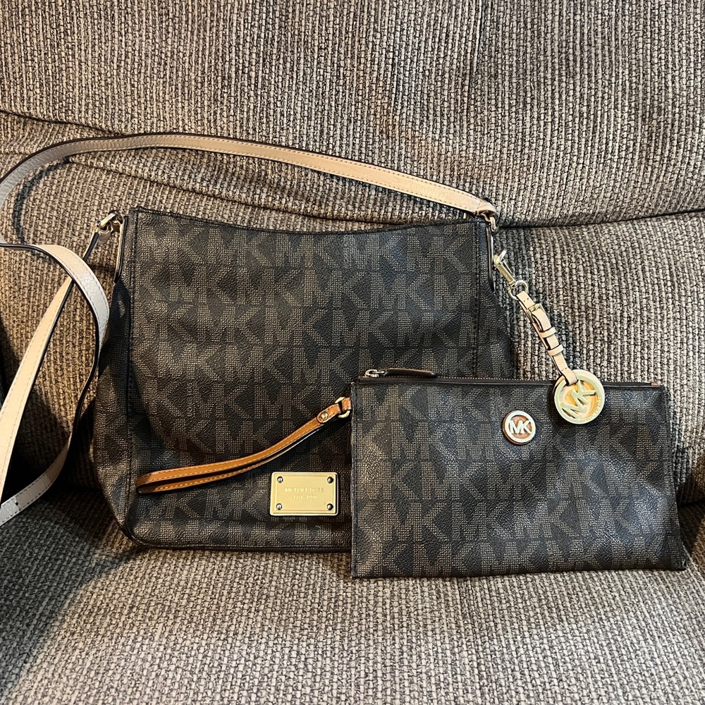 Michael Kors Brown Signature Shoulder Bag and Pouch Set